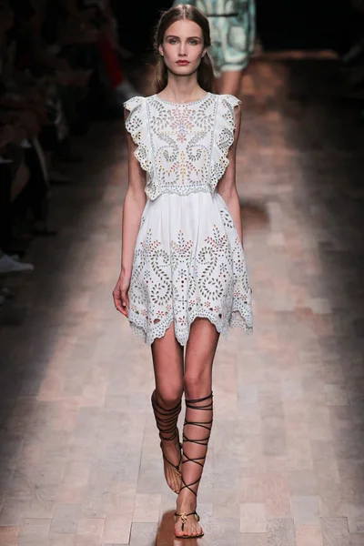 Look 53